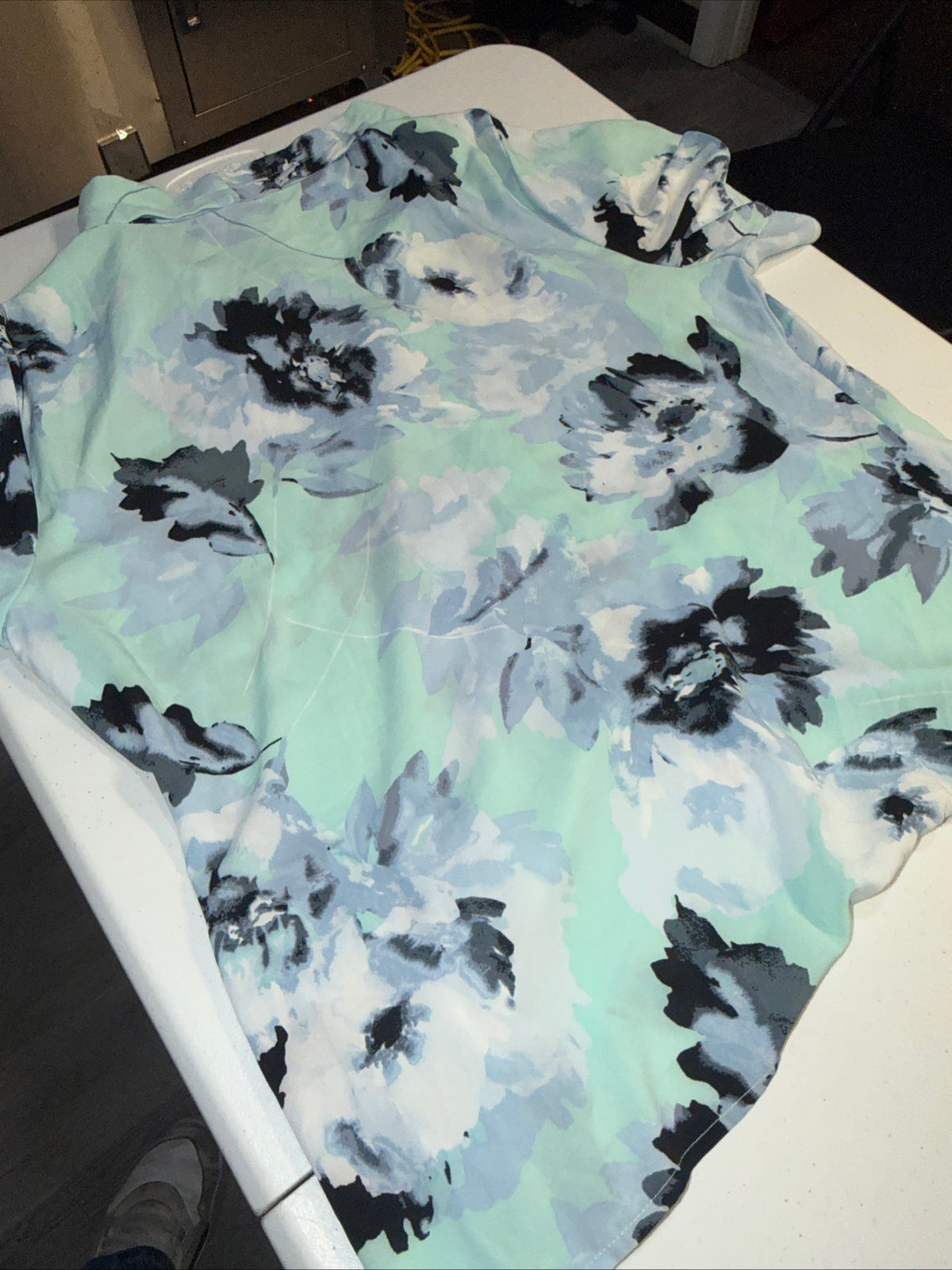 Calvin Klein Floral Split- Neck Blouse Mint Sea Spray Blue Watercolor Top Size XL