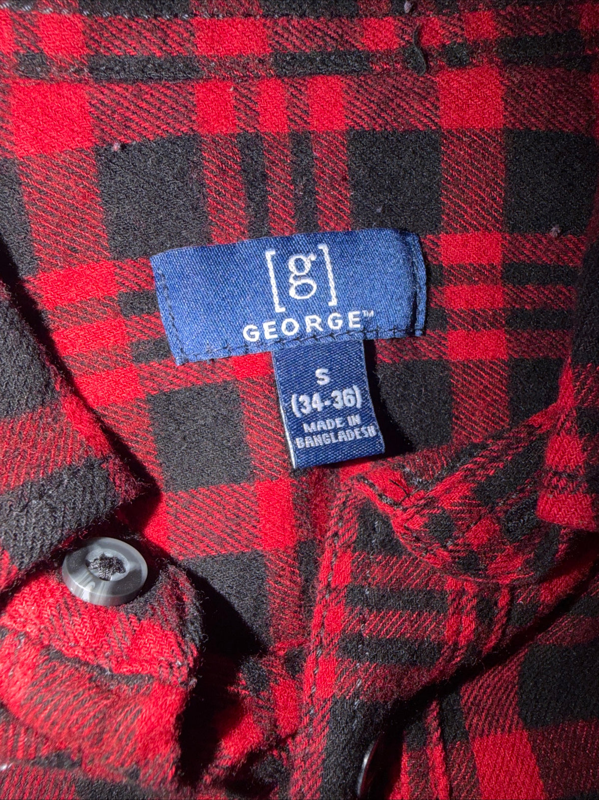 George Men’s Super soft red and black plaid flannel shirt Size S 34-36