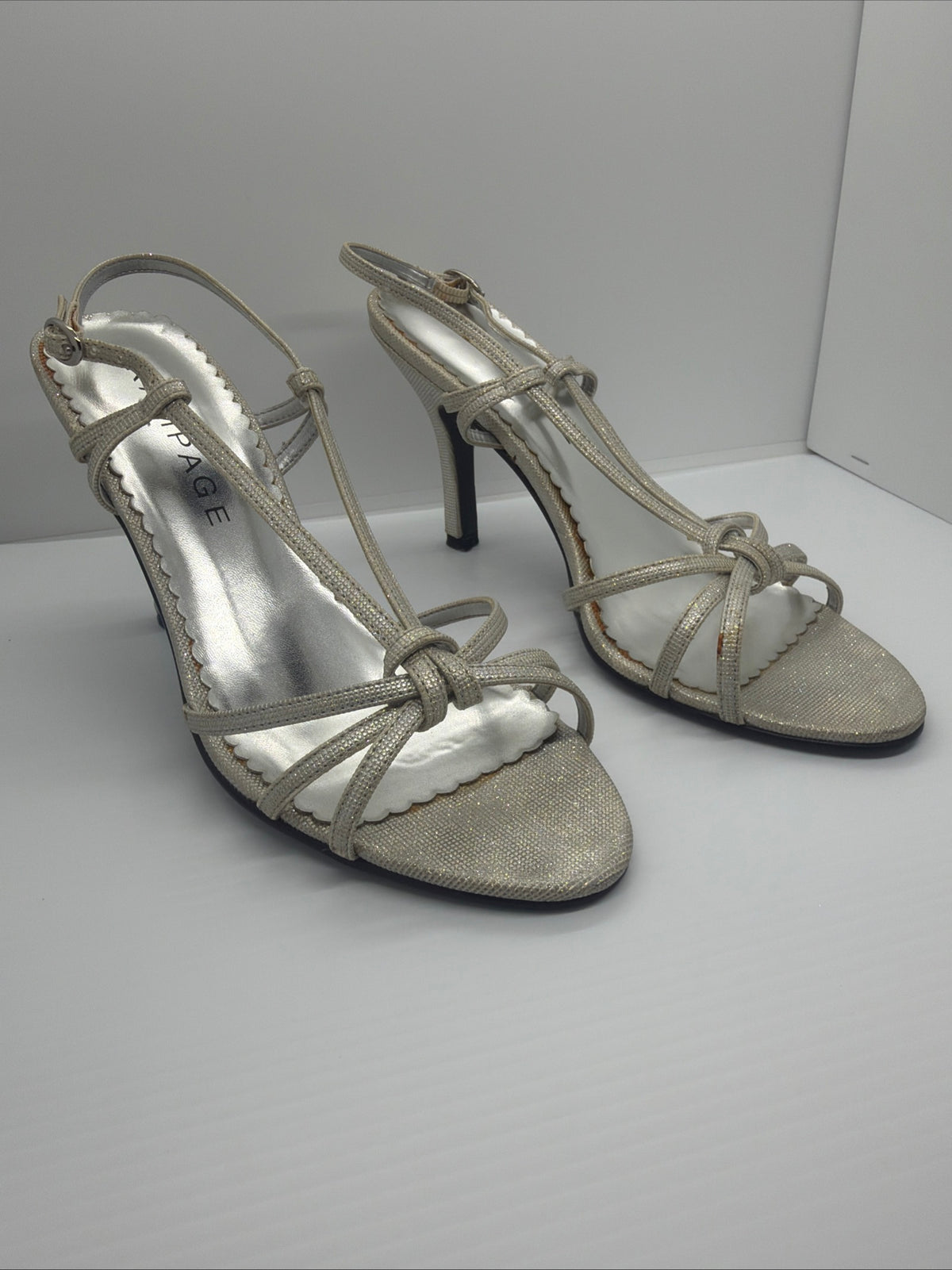 Rampage silver strappy heeled sandals Women’s Size M-8
