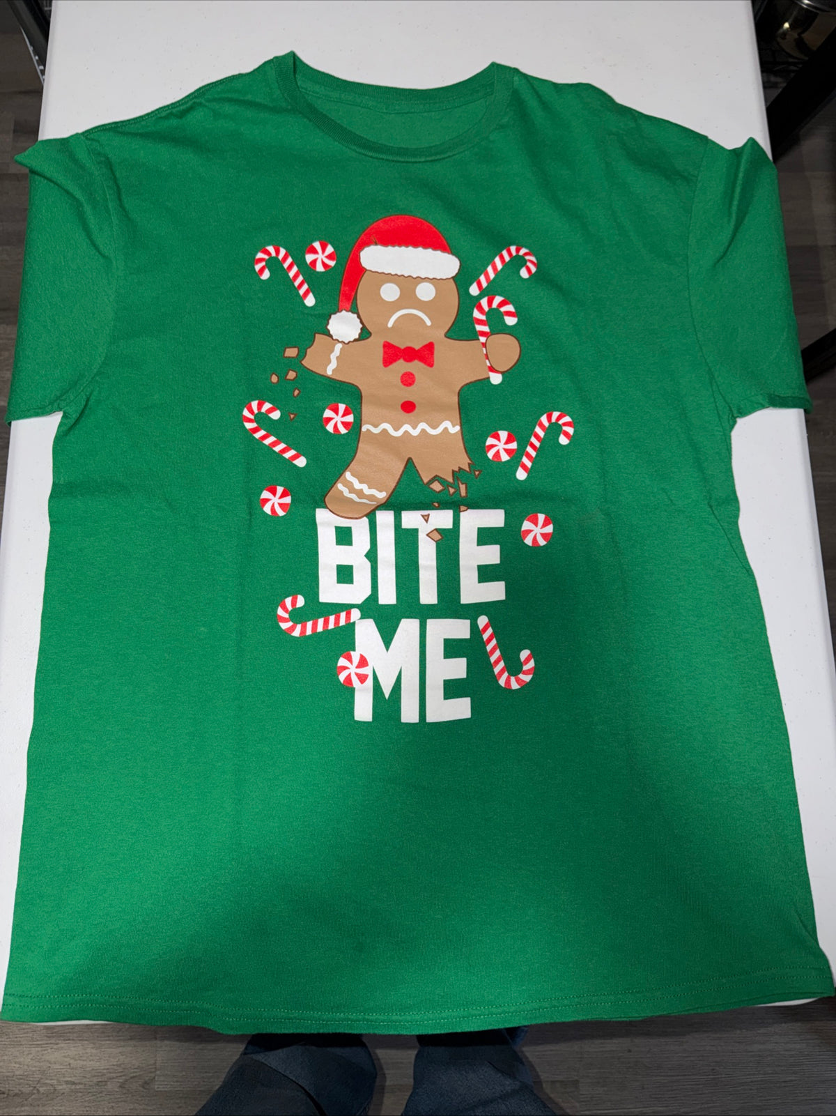 Gingerbread Man Bite Me Christmas Shirt Men’s Size XL