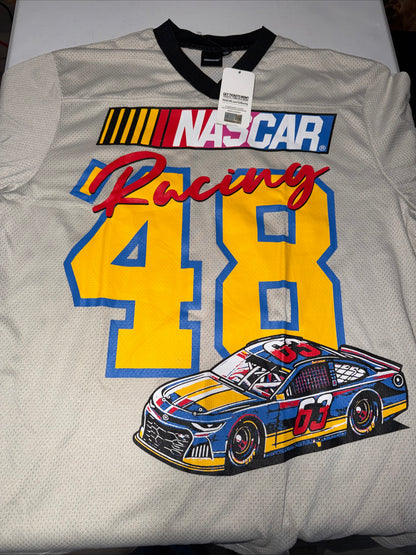 Men’s NASCAR Retro Graphic T-Shirt With A Number 48 on It Size M