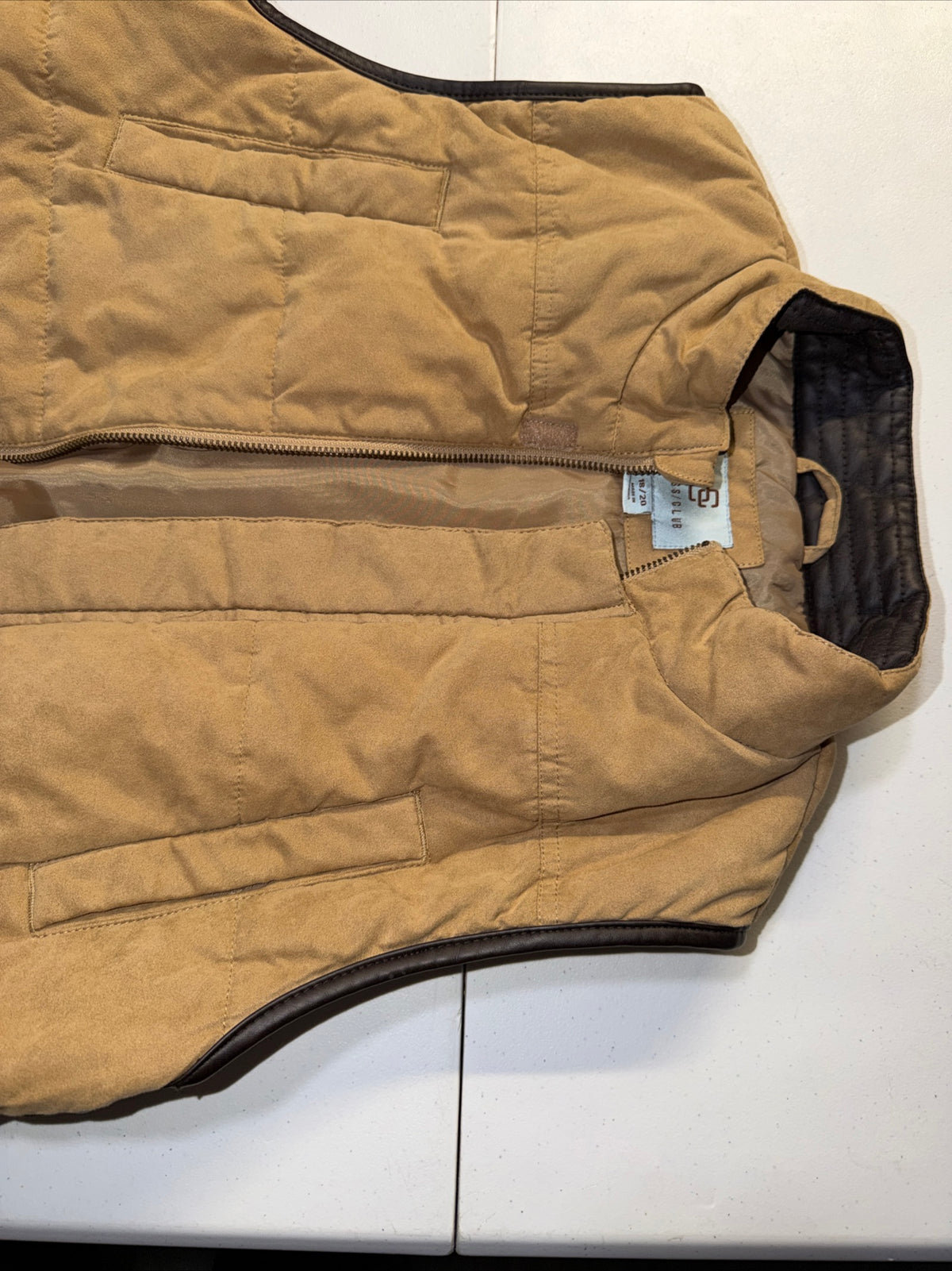 Class/club Brand Tan Leather Jacket Size 18/20