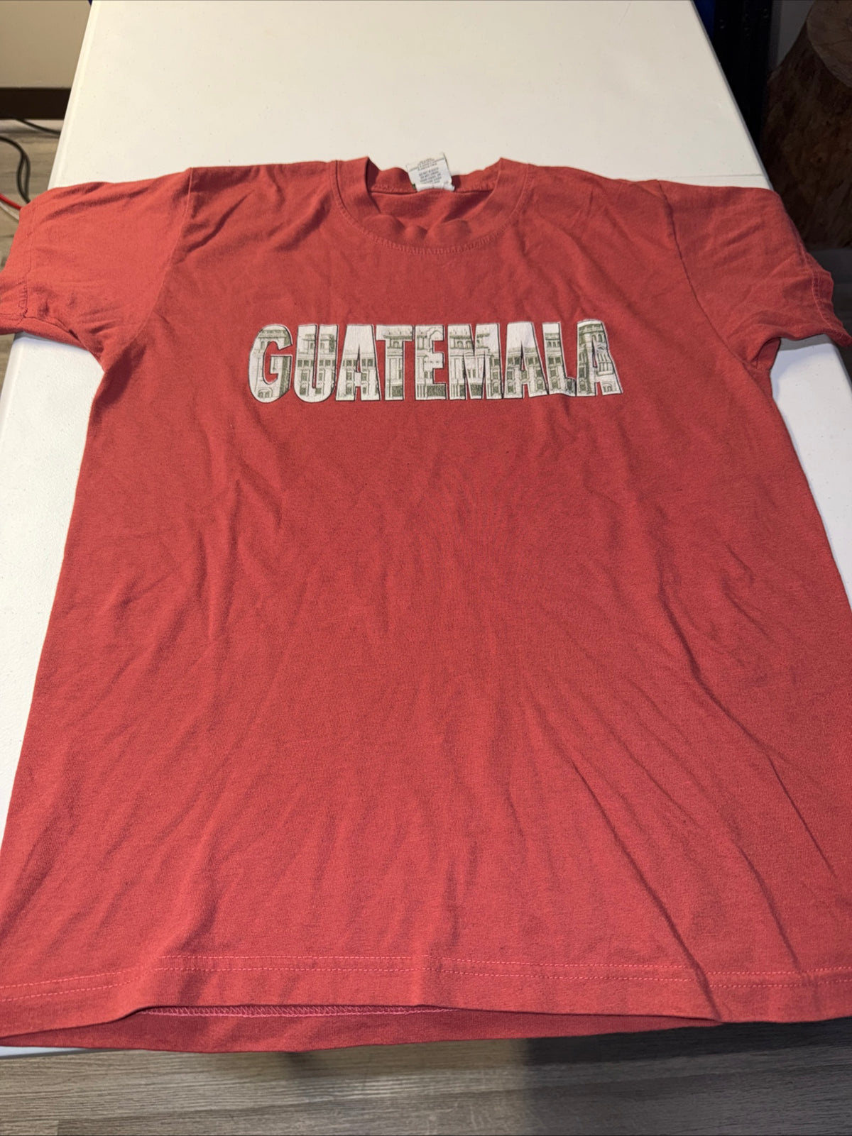 Retro Antigua Guatemala Colonial Architecture T-shirt Size M
