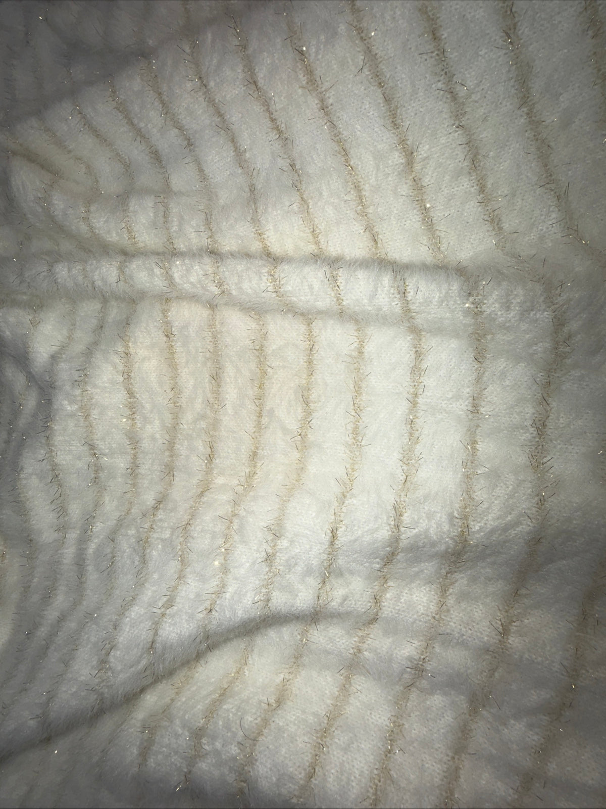 INC Women’s Large White Fuzzy Eyelash Knit Sweater Gold Metallic Striped V-NECK